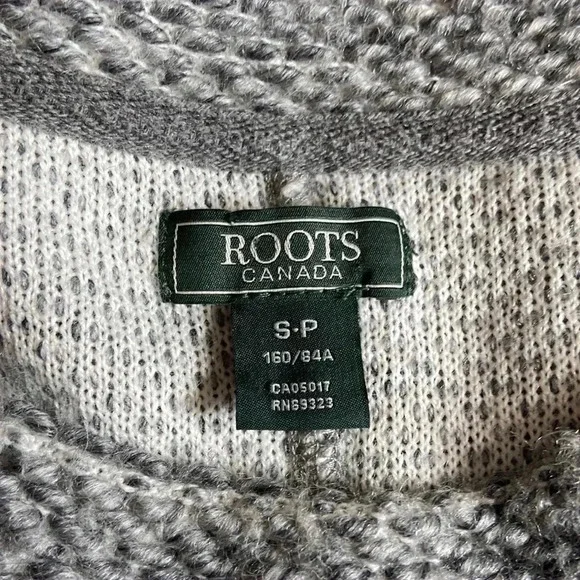 Roots | Knit Sweater - Picture 4 of 7